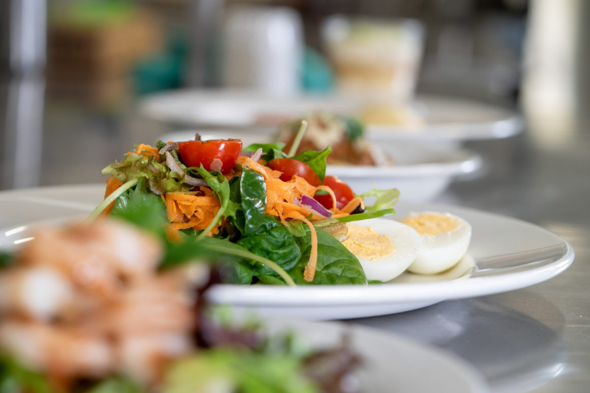 https://www.regis.com.au/site/wp-content/uploads/2022/03/Regis-Catering-Summer-Menu-30-of-66-3-1160x772.jpg